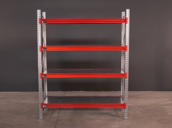 Regały półkowe czy paletowe – które wybrać do magazynu